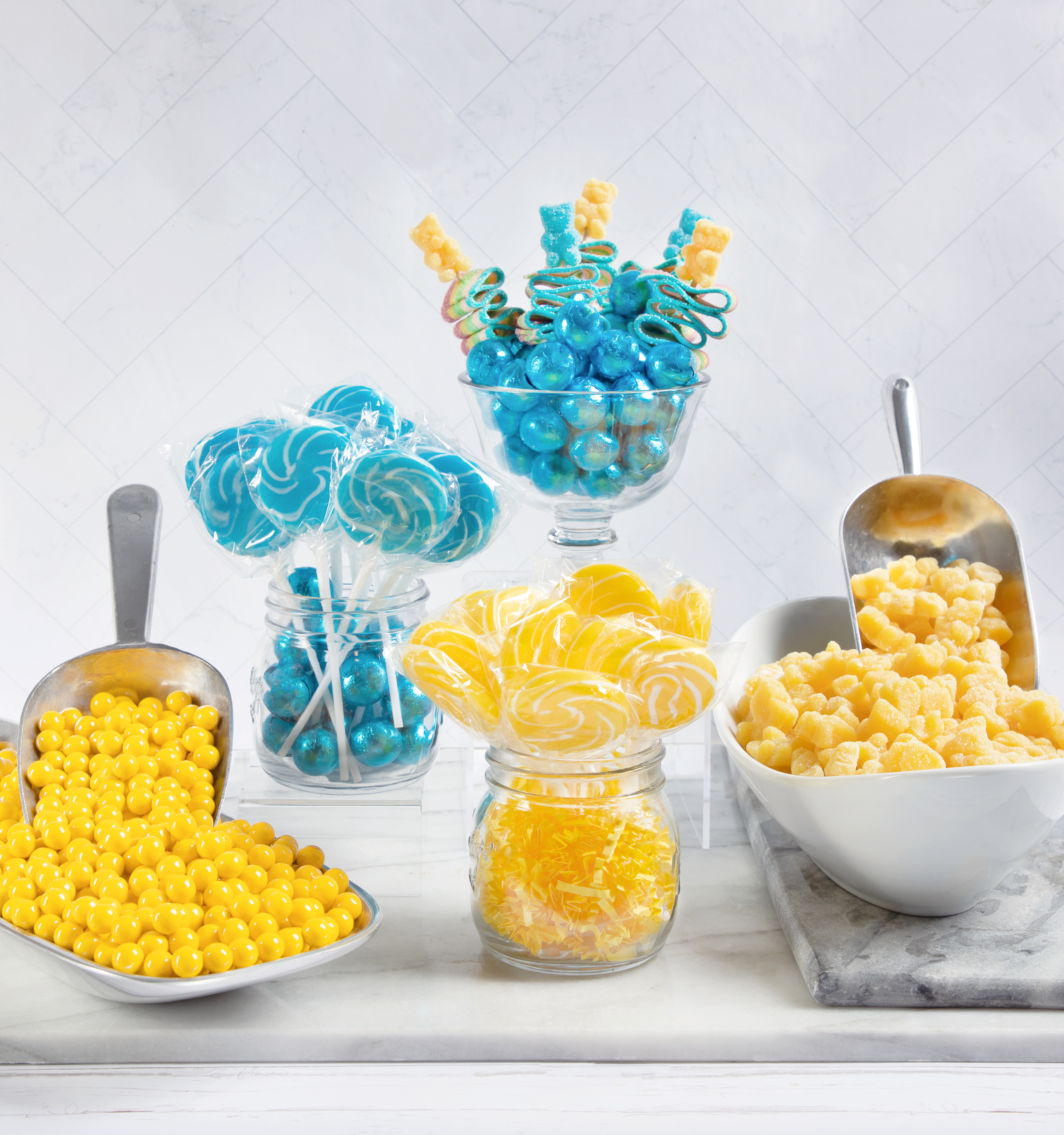 How To Build A Stellar Candy Buffet